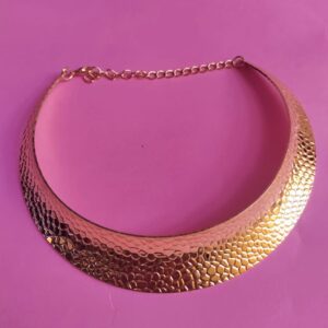 Chocker Necklace / شوكر للرقبة