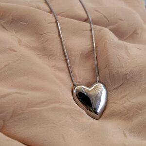 Necklace / سلسلة