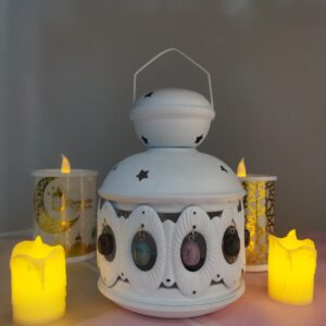 Metal lantern / فانوس معدن