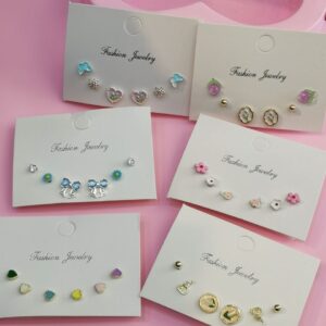 Earrings / حلقان